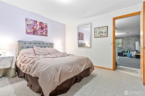 1806 Fairview Court Lynden WA 98264