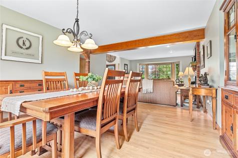 1806 Fairview Court Lynden WA 98264