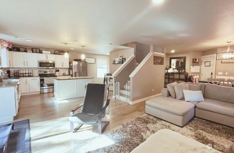 613 Monarch Boulevard Mount Vernon WA 98273