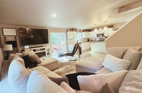613 Monarch Boulevard Mount Vernon WA 98273