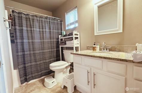613 Monarch Boulevard Mount Vernon WA 98273
