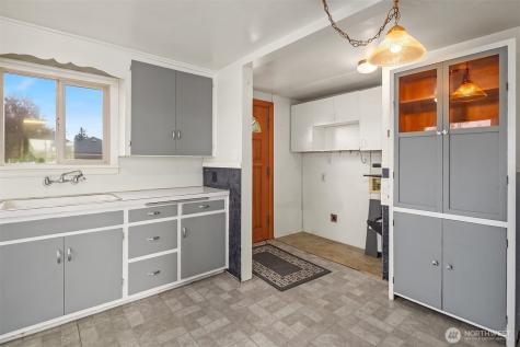 1103 9th Street Marysville WA 98270