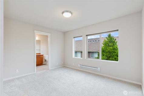 314 Chelan Avenue NE Renton WA 98059