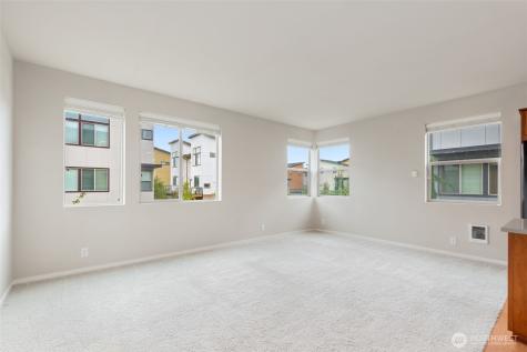 314 Chelan Avenue NE Renton WA 98059