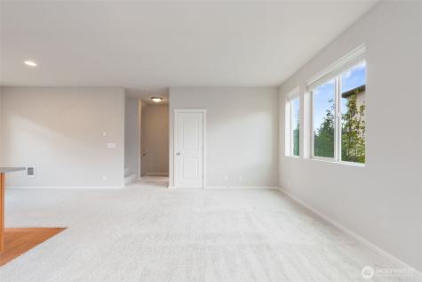 314 Chelan Avenue NE Renton WA 98059