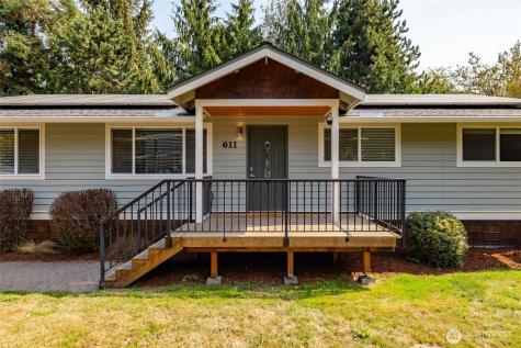 611 Whatcom Street La Conner WA 98257