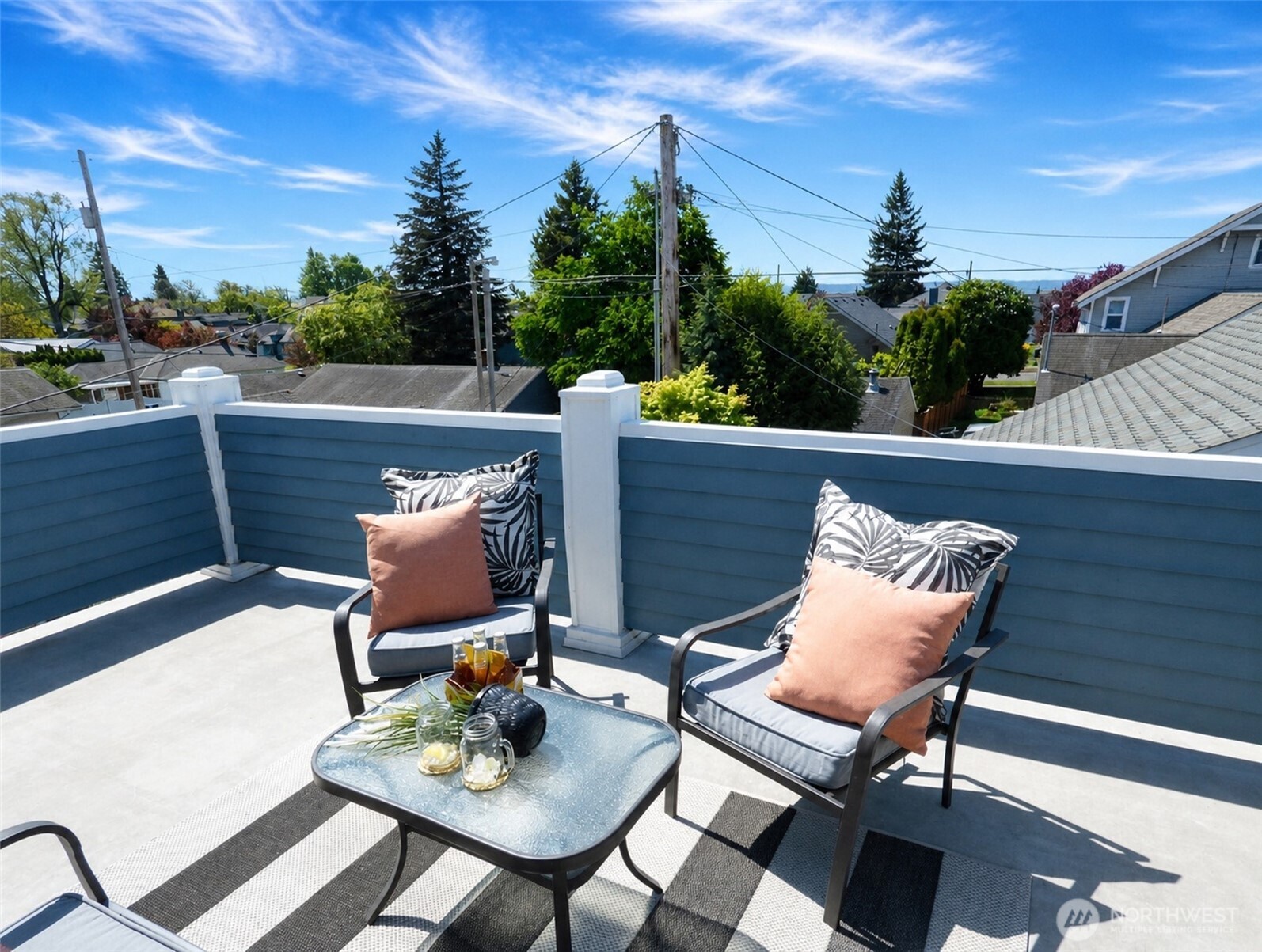 1422 Colby Avenue Everett WA 98201