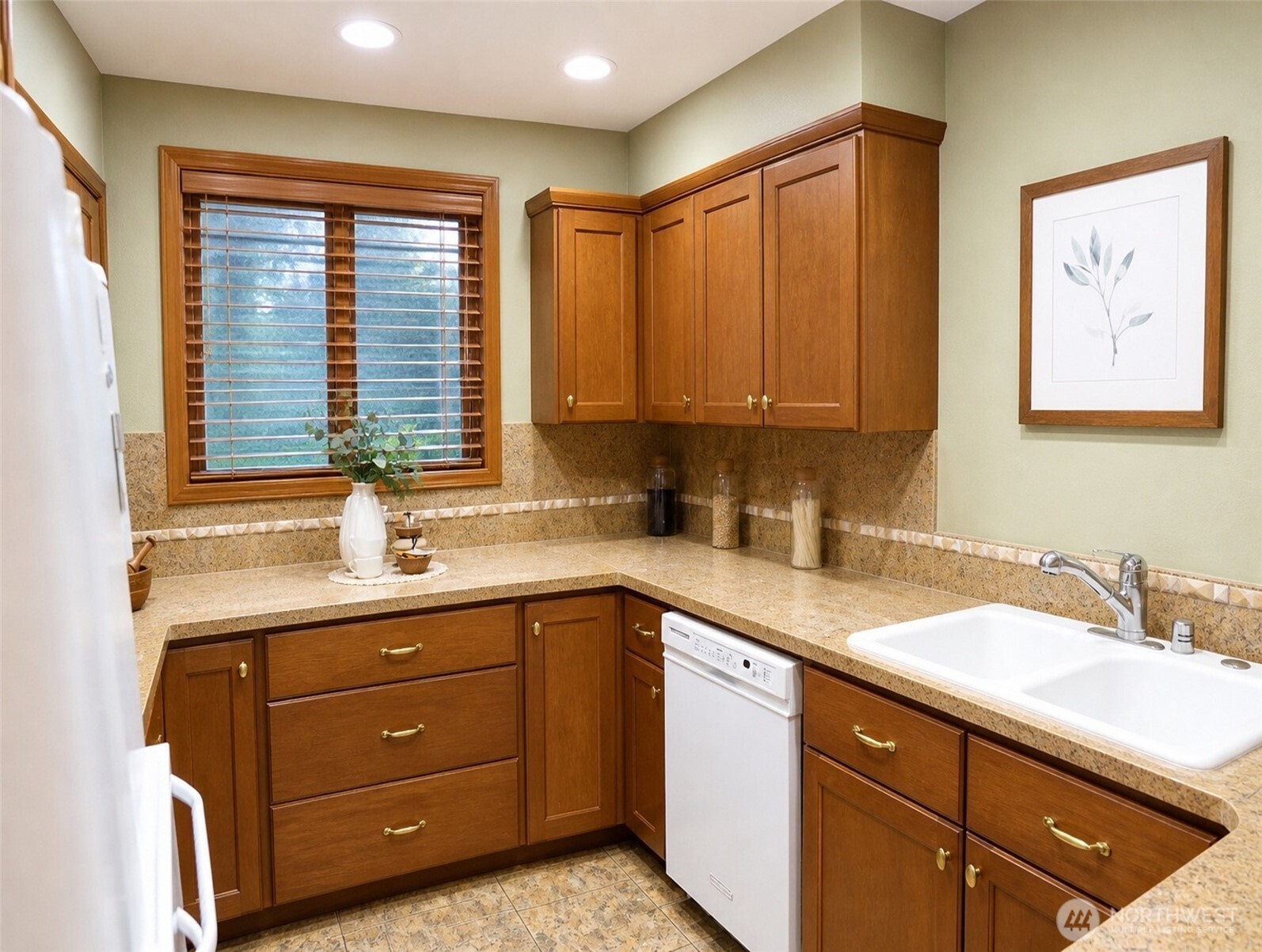1422 Colby Avenue Everett WA 98201