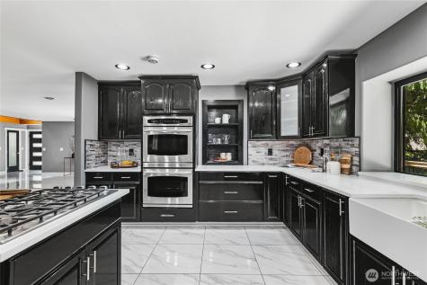 4706 64th Street E Tacoma WA 98443