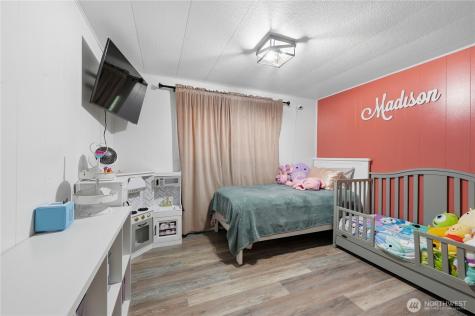 3290 Rocky Point Road NW Bremerton WA 98312