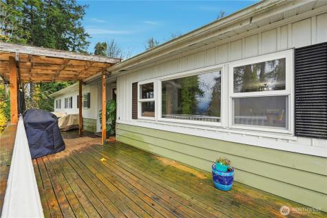 3290 Rocky Point Road NW Bremerton WA 98312