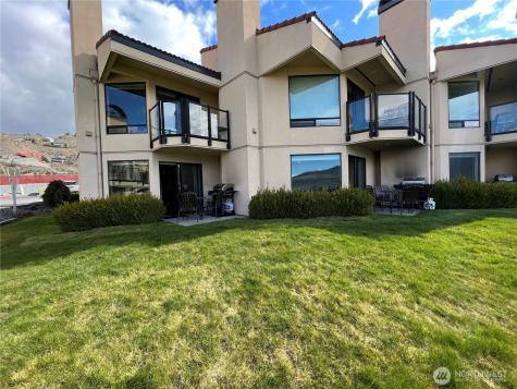 100 Lake Chelan Shores Drive Chelan WA 98816