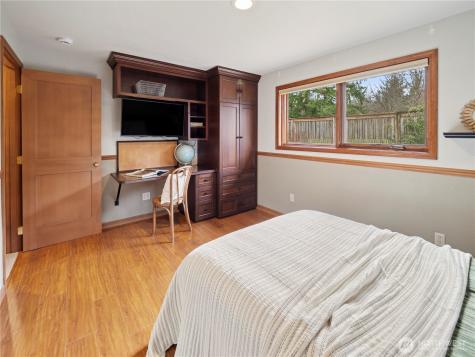 28118 163rd Street E Wilkeson WA 98396
