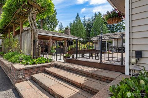 28118 163rd Street E Wilkeson WA 98396