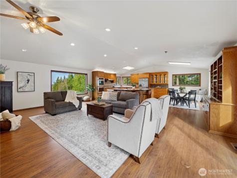 28118 163rd Street E Wilkeson WA 98396