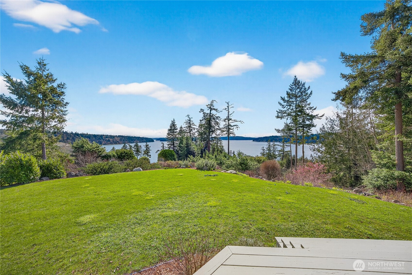 8651 Turners Bay Place Anacortes WA 98221