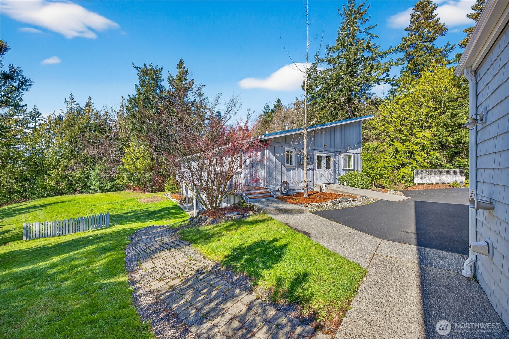 8651 Turners Bay Place Anacortes WA 98221
