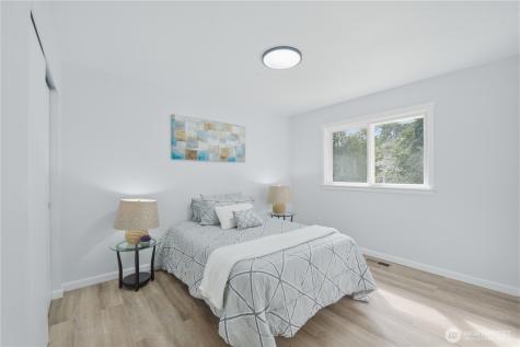 14419 8th Avenue S Burien WA 98168