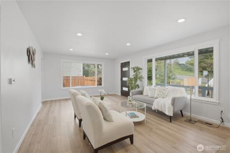 14419 8th Avenue S Burien WA 98168