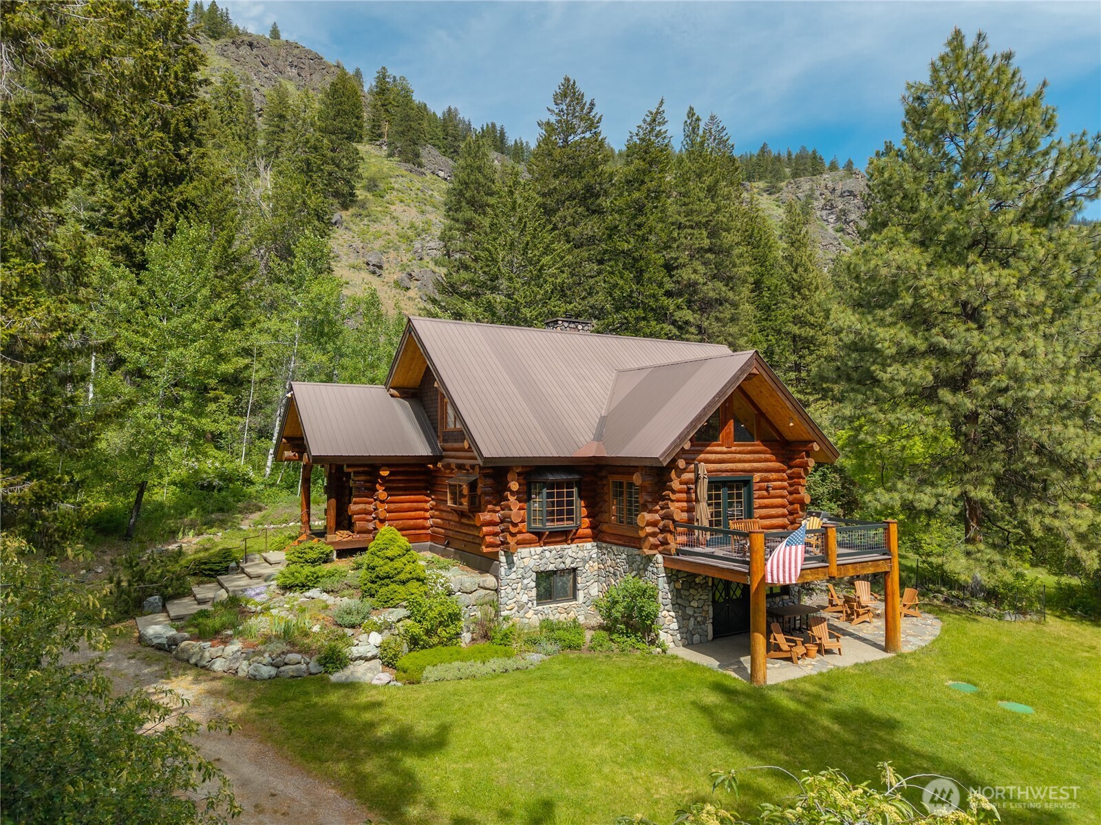 116 Lost River Road Mazama WA 98833