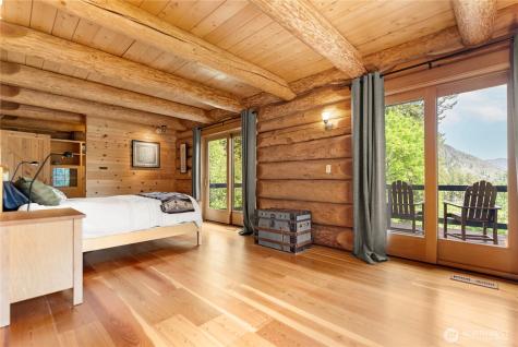116 Lost River Road Mazama WA 98833