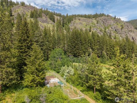 116 Lost River Road Mazama WA 98833
