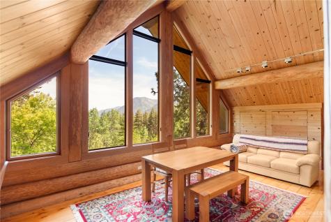 116 Lost River Road Mazama WA 98833