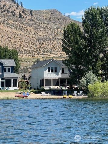 231 Marina Lane Oroville WA 98844