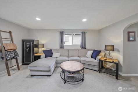 14219 SE 259th Place Kent WA 98042