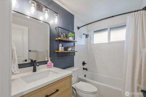 14219 SE 259th Place Kent WA 98042