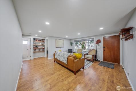 14219 SE 259th Place Kent WA 98042