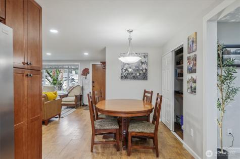 14219 SE 259th Place Kent WA 98042