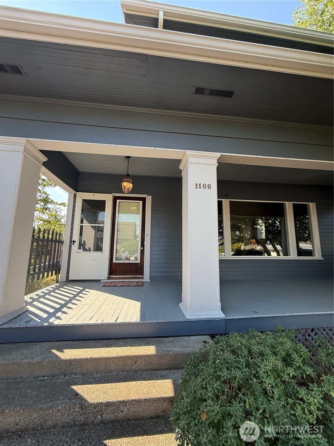 1108 Duryea Raymond WA 98577