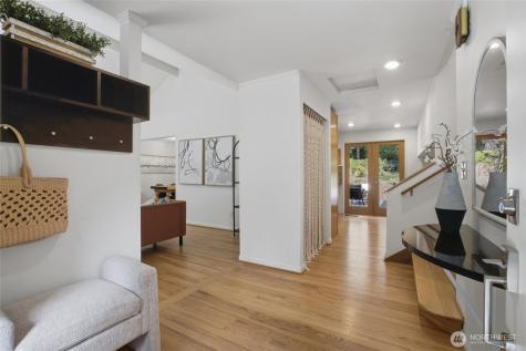 22731 95th Avenue SE Woodinville WA 98077
