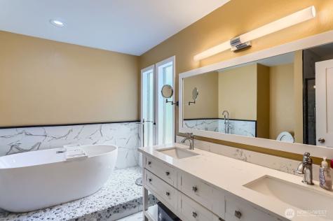 3412 161st Place SE Bellevue WA 98008