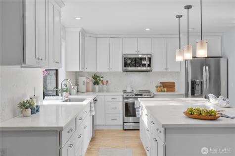 3412 161st Place SE Bellevue WA 98008