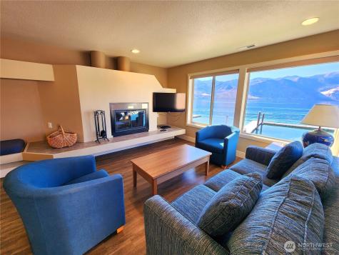 1 Lakeside 717-p Manson WA 98831