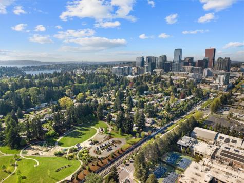 418 111th Avenue SE Bellevue WA 98004