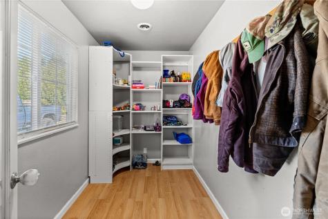 3216 92nd Street E Tacoma WA 98446