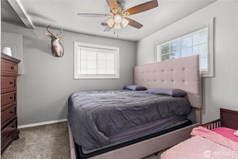 3216 92nd Street E Tacoma WA 98446