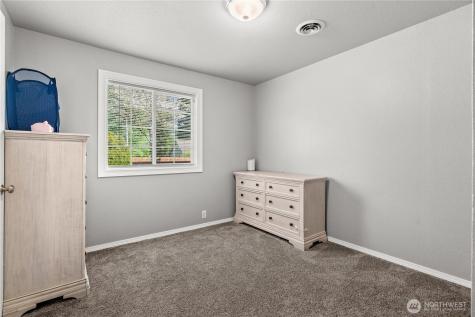 3216 92nd Street E Tacoma WA 98446