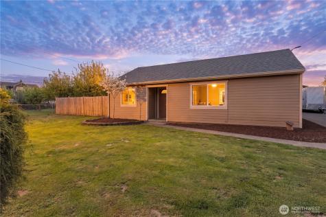 3216 92nd Street E Tacoma WA 98446