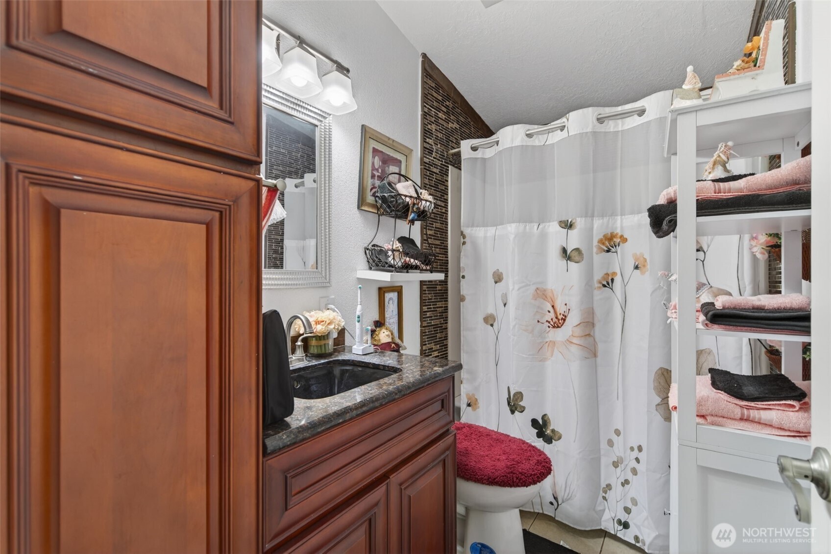 171 Nix Lane Centralia WA 98531