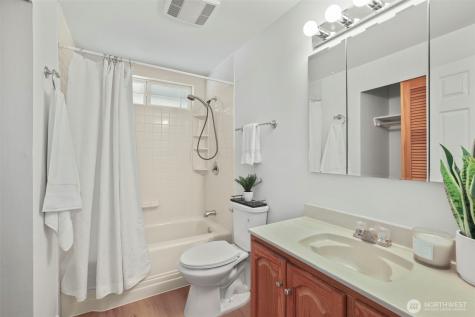 12438 177th Pl SE Renton WA 98059