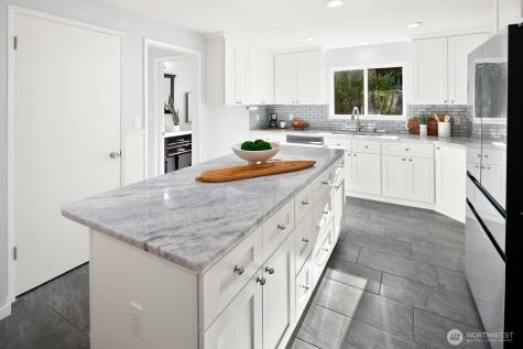 7037 NE 137th Street Kirkland WA 98034
