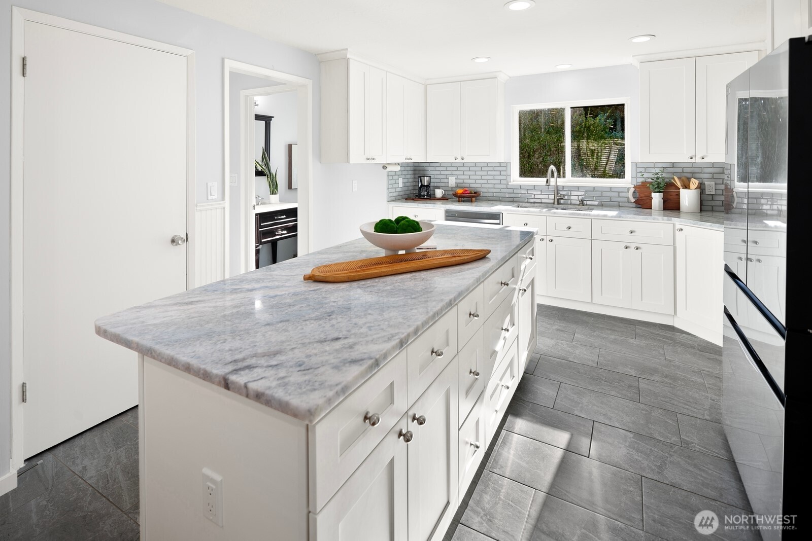 7037 NE 137th Street Kirkland WA 98034