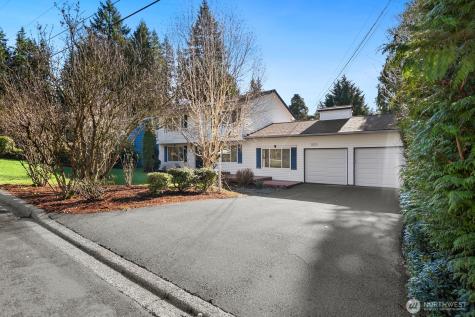 7037 NE 137th Street Kirkland WA 98034