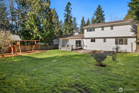 7037 NE 137th Street Kirkland WA 98034