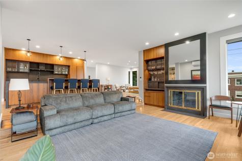 1803 Bigelow Avenue N Seattle WA 98109