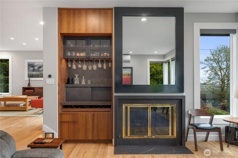 1803 Bigelow Avenue N Seattle WA 98109
